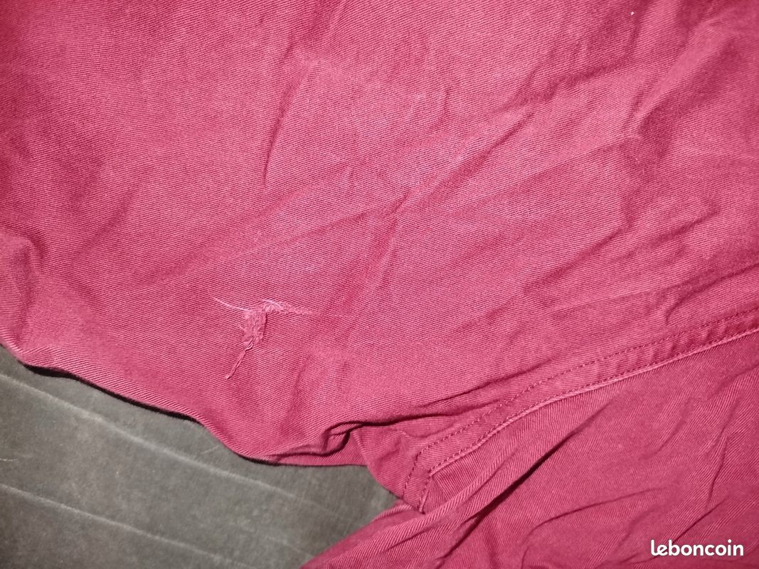 Pantalon bordeaux (image 4)
