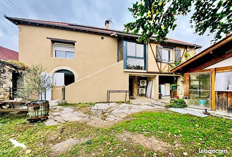 Maison 5 pièces 107 m² · à Lissac-et-Mouret · 107 m² · 270 810 €