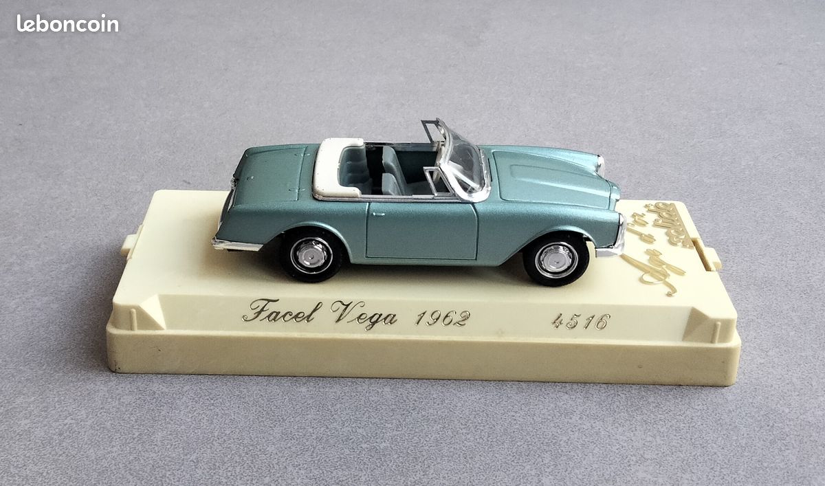 Voiture miniature échelle 1:43 "Facel Vega de 1962" (image 2)
