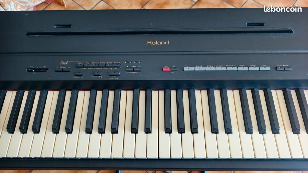 Piano roland (image 2)