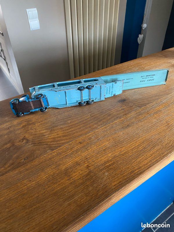 Dinky toys collection objet vitrine jouef camion jep jrd cij