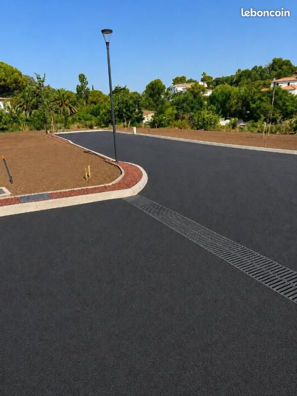 Terrain 1 185 m² Roquebrune Sur Argens · à Roquebrune-sur-Argens · 240 000 €