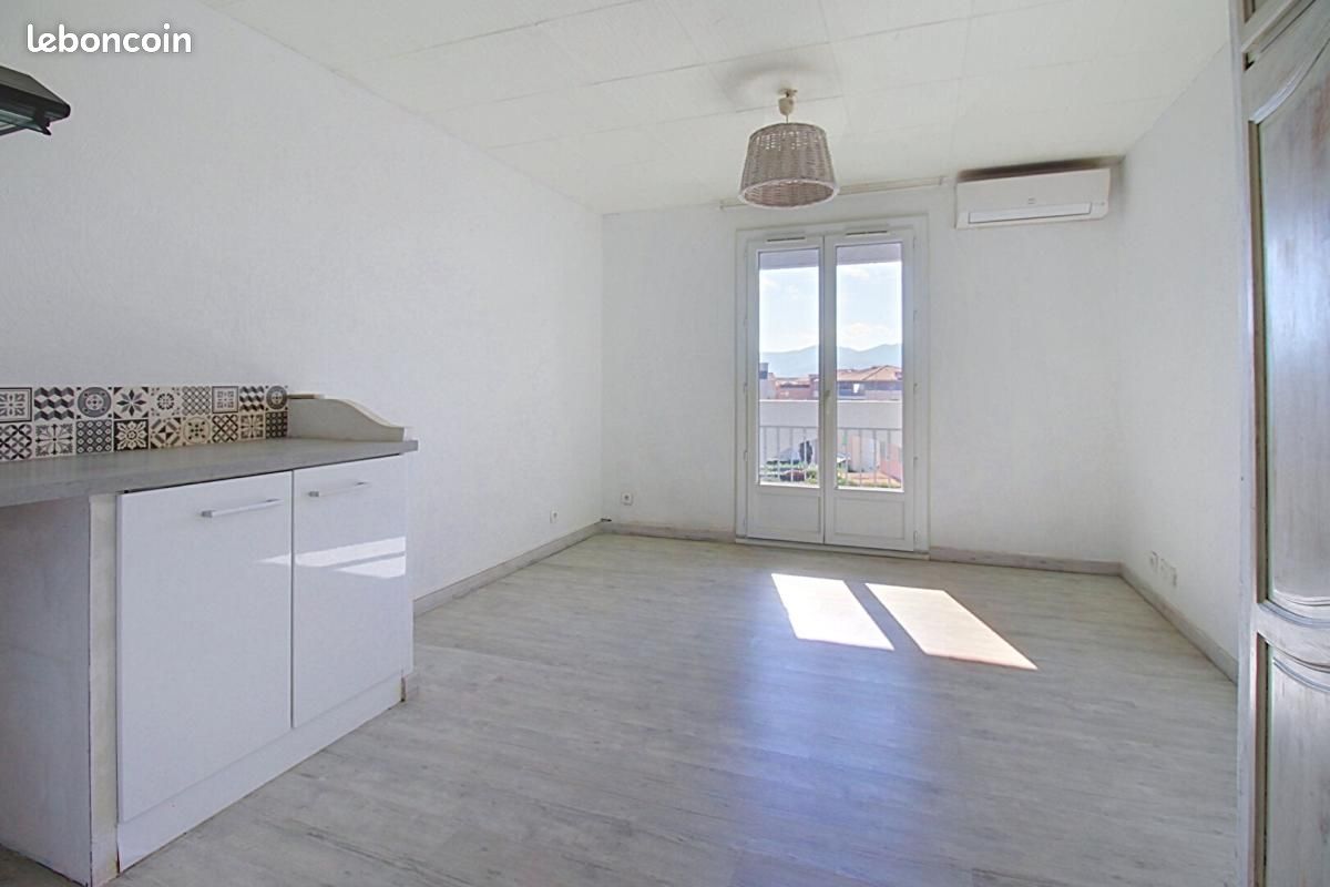 Appartement 1 pièce 24 m² · à Puget-sur-Argens · 24 m² · 600 €/mois