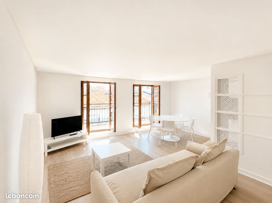 Appartement 2 pièces 60 m² · à Clermont-Ferrand · 60 m² · 890 €
