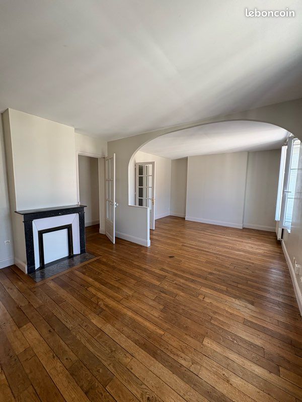 Appartement 3 pièces 65 m² · à Orléans · 65 m² · 770 €
