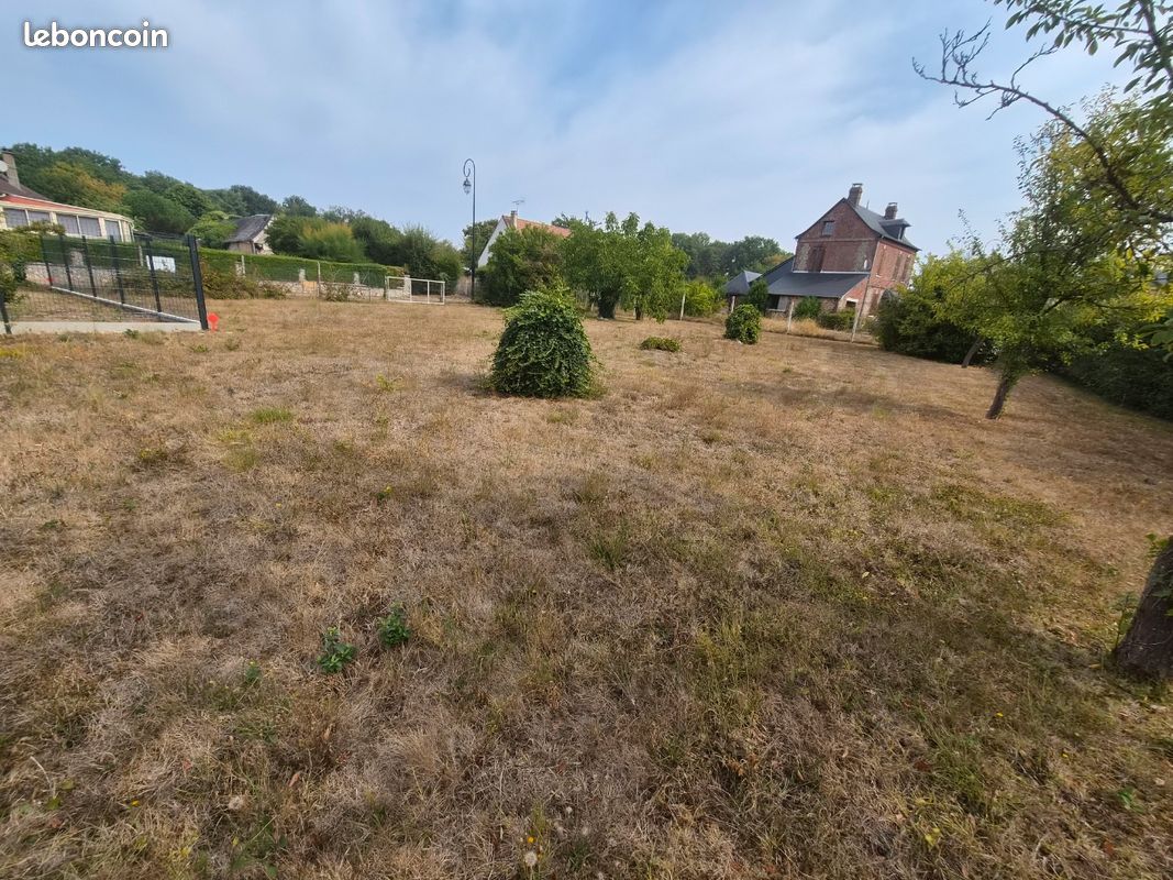 Terrain Constructible à vendre · à Saint-Didier-des-Bois · 63 000 €
