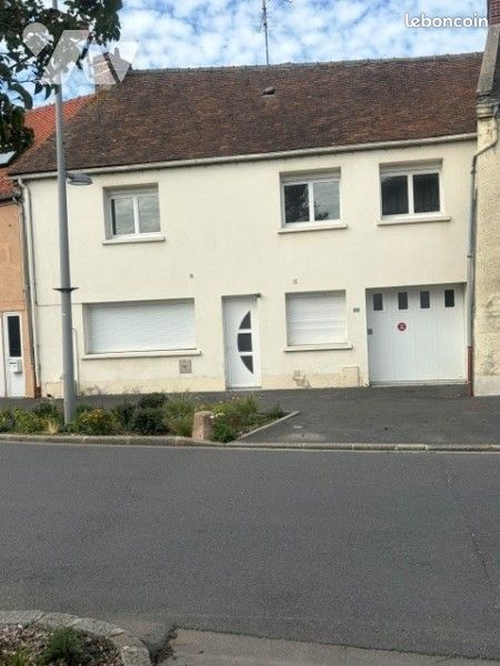 Maison 4 pièces 81 m² · à Argences · 81 m² · 800 €/mois