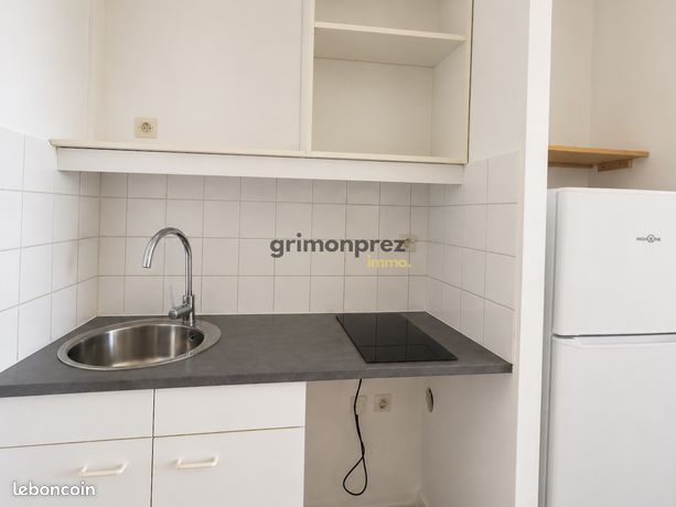 Studio 1 pièce 29 m² — 10