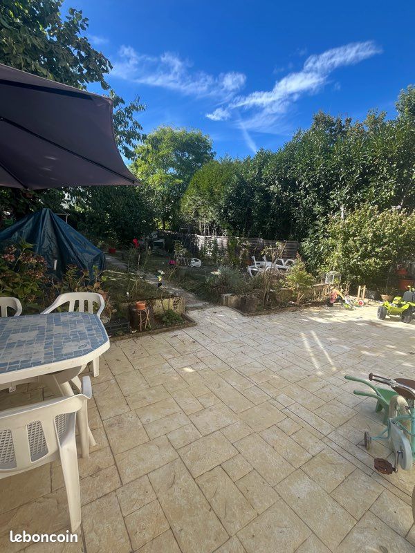 Maison 5 pièces 100 m² · à Brunoy · 100 m² · 359 500 €