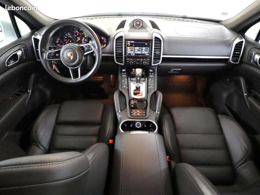 Porsche Cayenne 3.0 V6 TDI 262cv 4x4 Tiptronic Origine France + Pack Sport Chrono + Jantes 911 Tu... (image 9)
