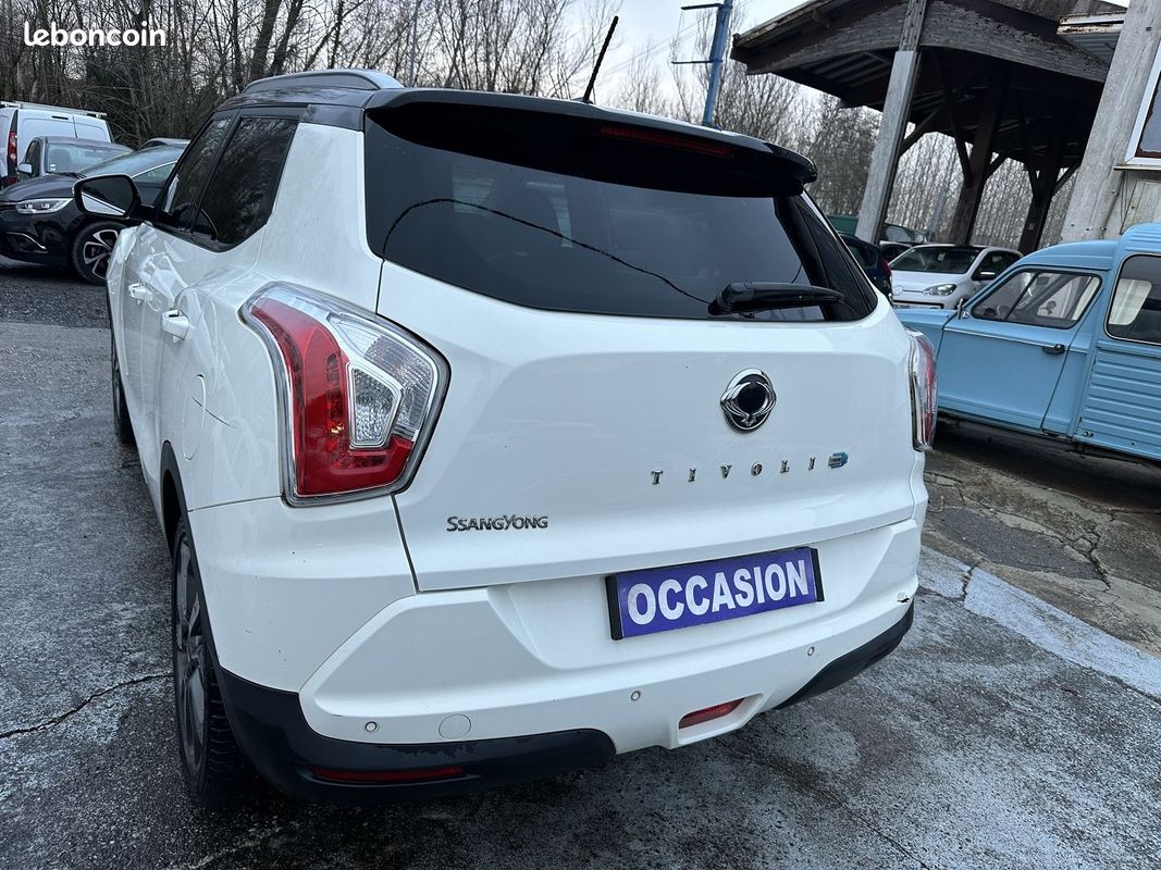 Ssangyong TIVOLI 160 E-XDI 115CH 2WD LUXURY (image 6)