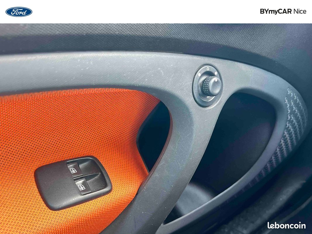 SMART Fortwo Coupé 1.0 71 ch S&S BA6 Passion (image 21)