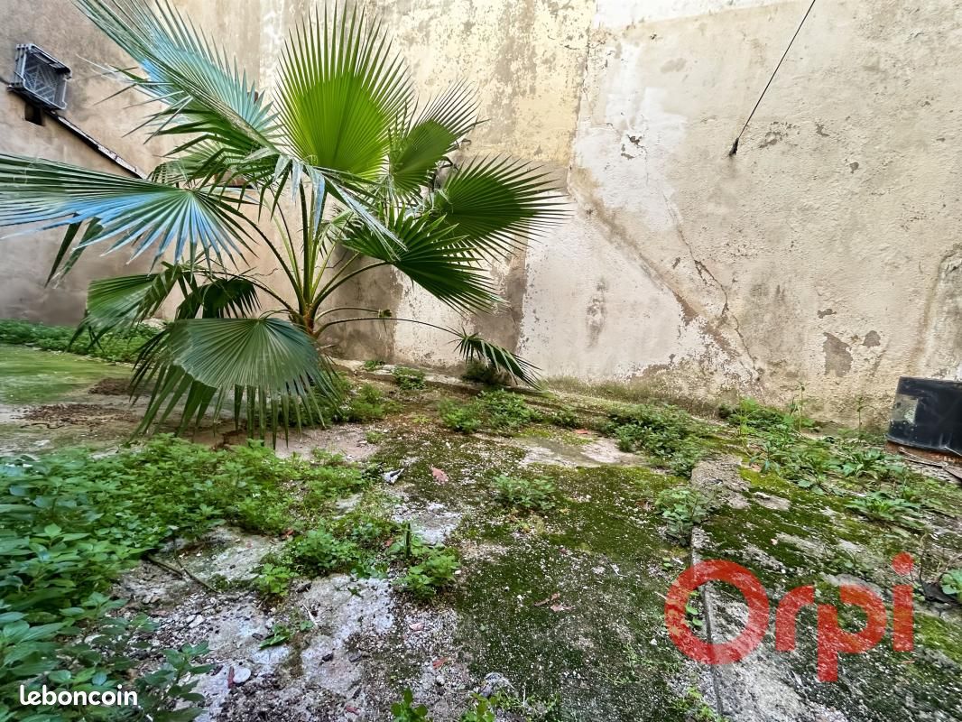 Maison 5 pièces 131 m² · à Sérignan · 131 m² · 105 000 €