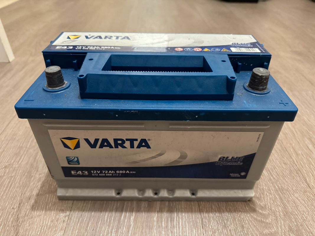 Varta Blue Dynamic E43 Autobatterie 572 409 068, 12V, 72 Ah, 680 A