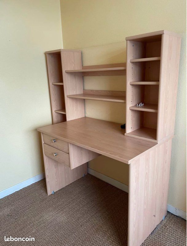 Bureau en bois (image 2)