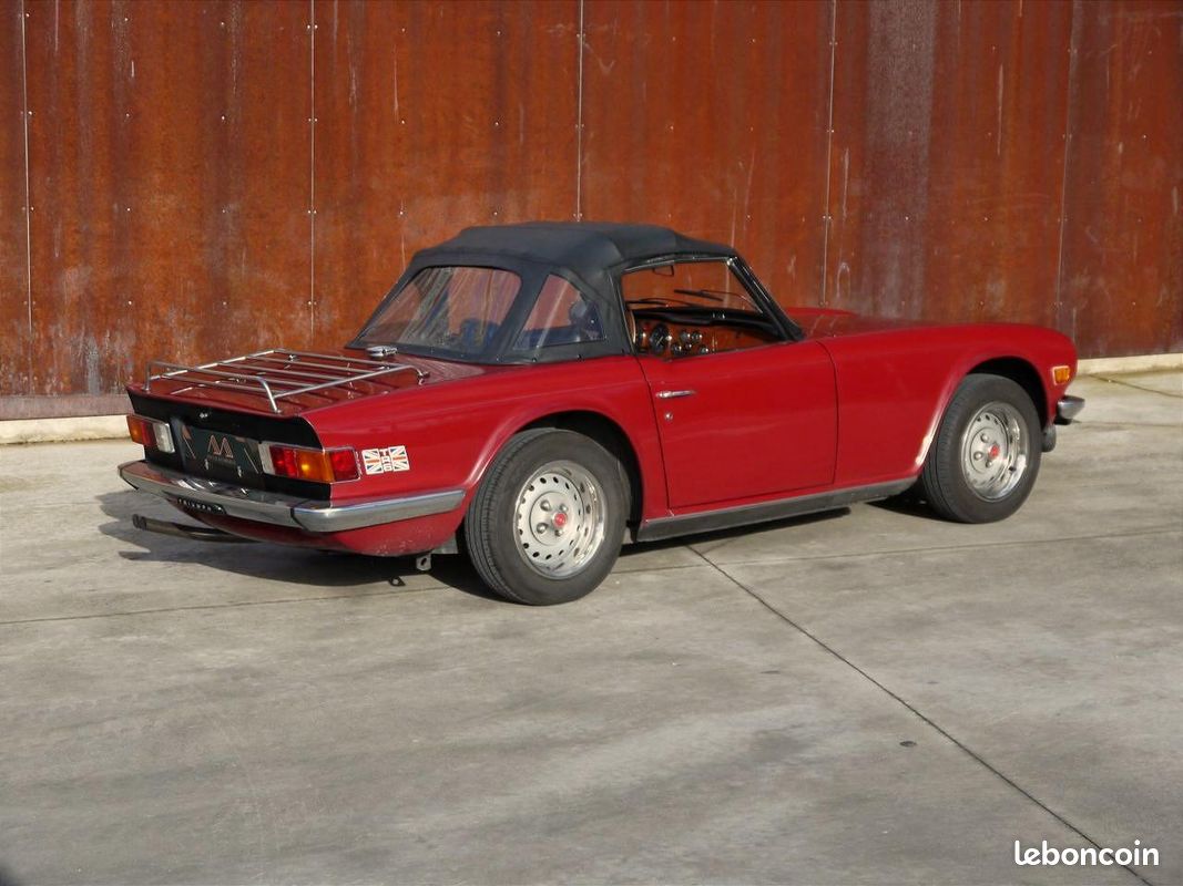 Triumph tr6 carbu - first paint (image 7)
