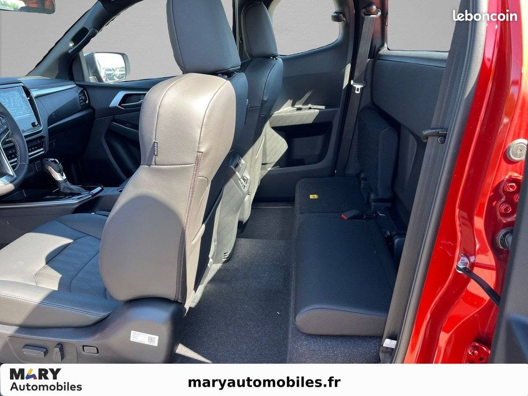 Isuzu d-max n60 space cab 1.9 164 ch 4x4 a/t f+ (image 10)