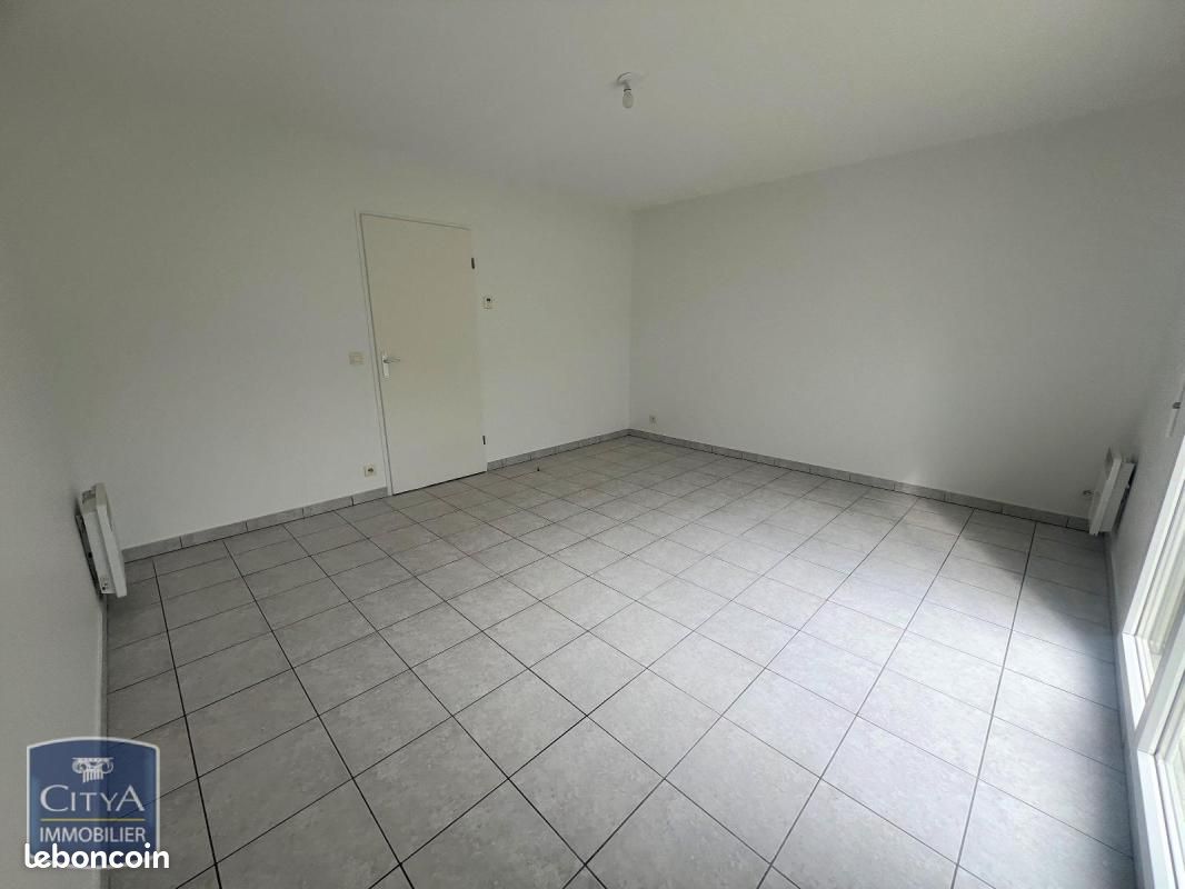 Maison 4 pièces 74 m² · à Beuzeville · 74 m² · 930 €/mois