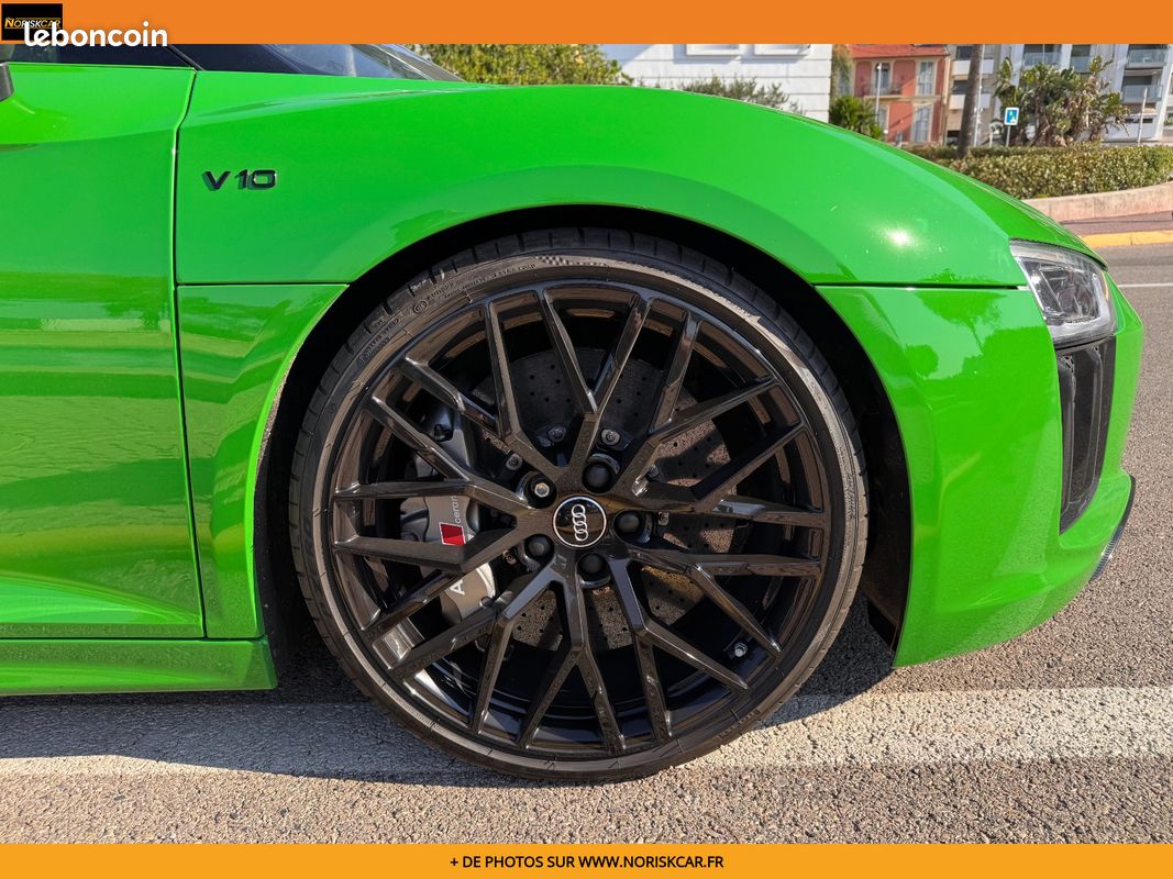 AUDI R8 SPYDER V10 Plus 5.2 FSI 610 S tronic 7 Quattro - Bang Olufsen - Ceramiques - Vert Java - Carbone - Audi ex (image 14)