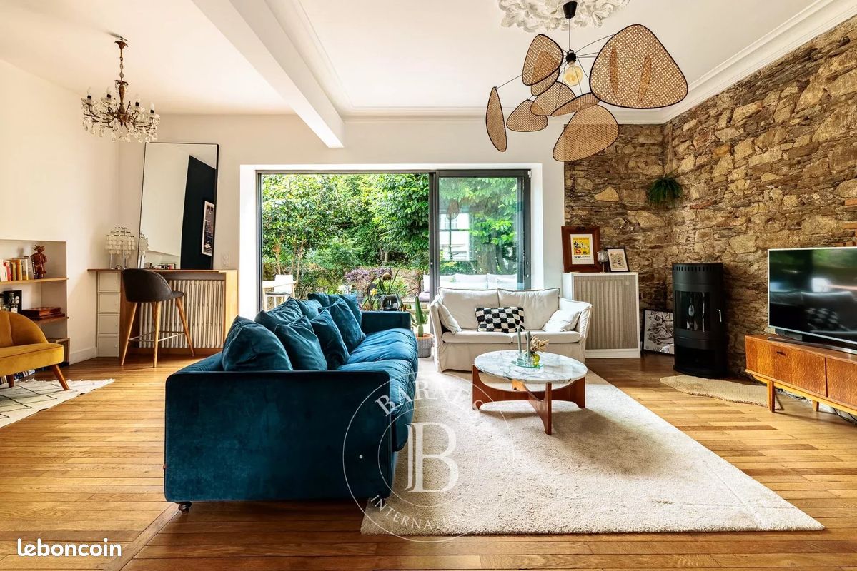 Maison 7 pièces 210 m² · à Nantes · 210 m² · 950 000 €