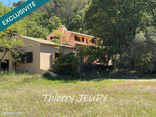 Propriété 5 pièces 132 m²