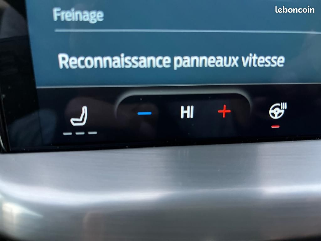 FORD FOCUS SW EcoBlue 120 BVA IV SW Titanium X Business - Pack Hiver - Caméra (image 17)