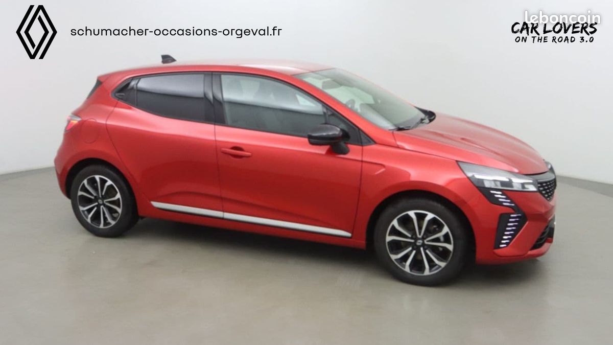 RENAULT Clio E-Tech full hybrid 145 ch GSR2 Techno (image 6)