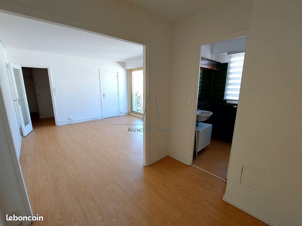 Appartement 1 pièce 33 m² · à Le Vésinet · 33 m² · 990 €/mois
