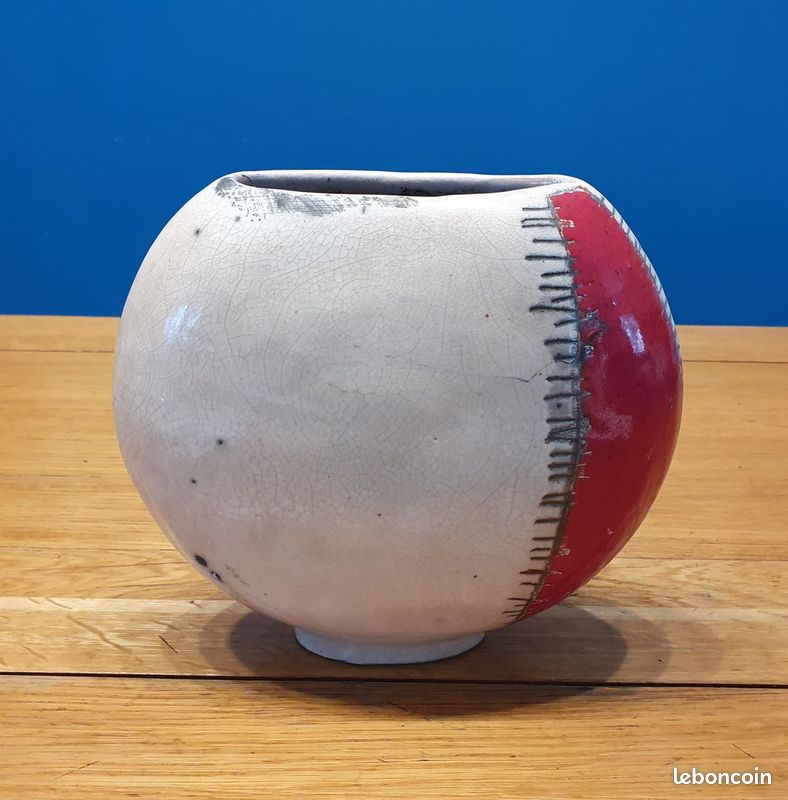 Vase Boule Design Raku – Céramique d'art Taller Botijo (Uruguay) (image 1)