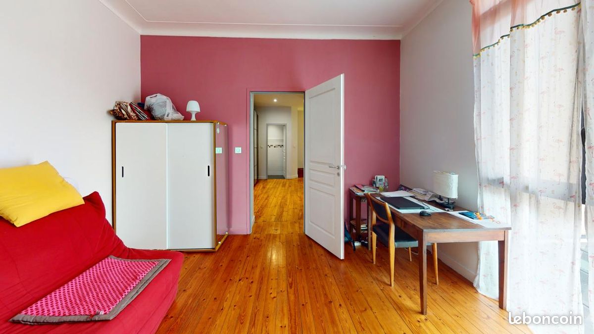 Maison 7 pièces 232 m² (image 13)