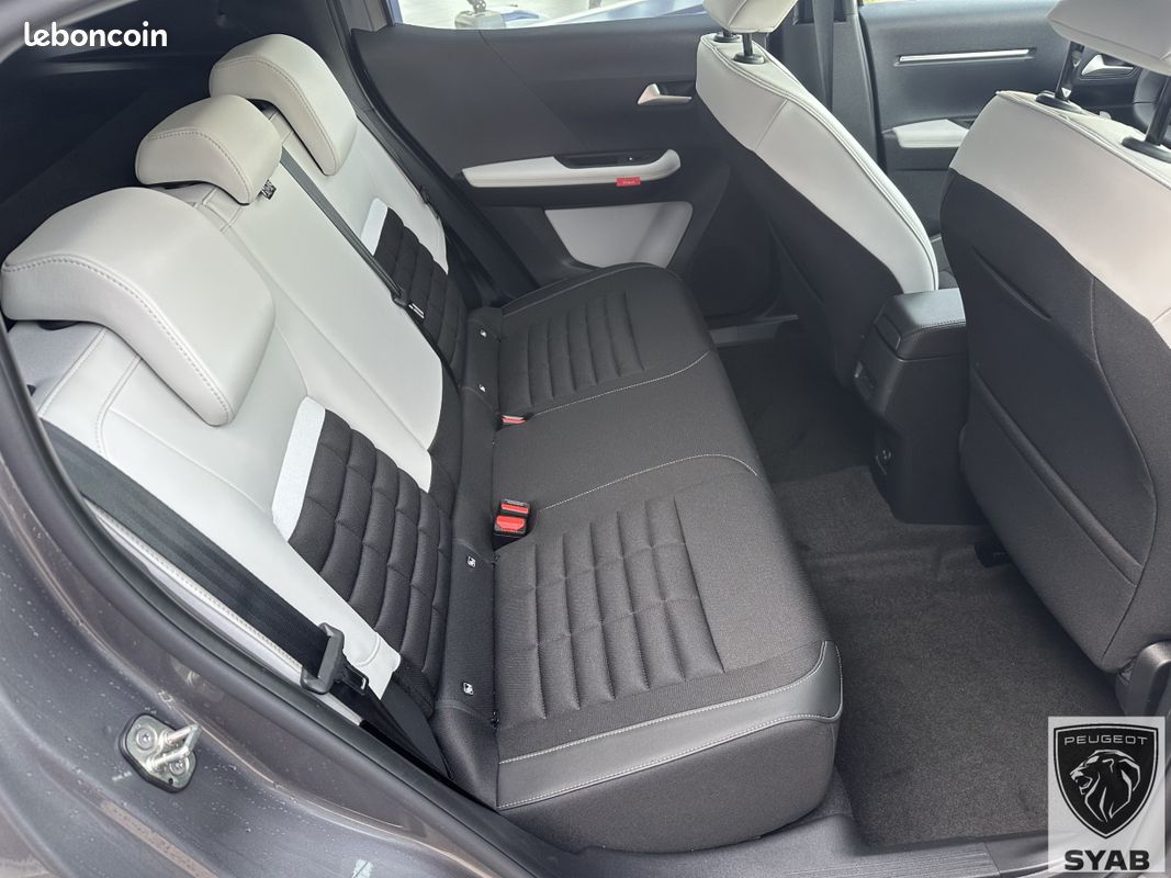 Citroën C3 AIRCROSS 2024 1.2I HYBRIDE 145 BVR MAX (image 11)