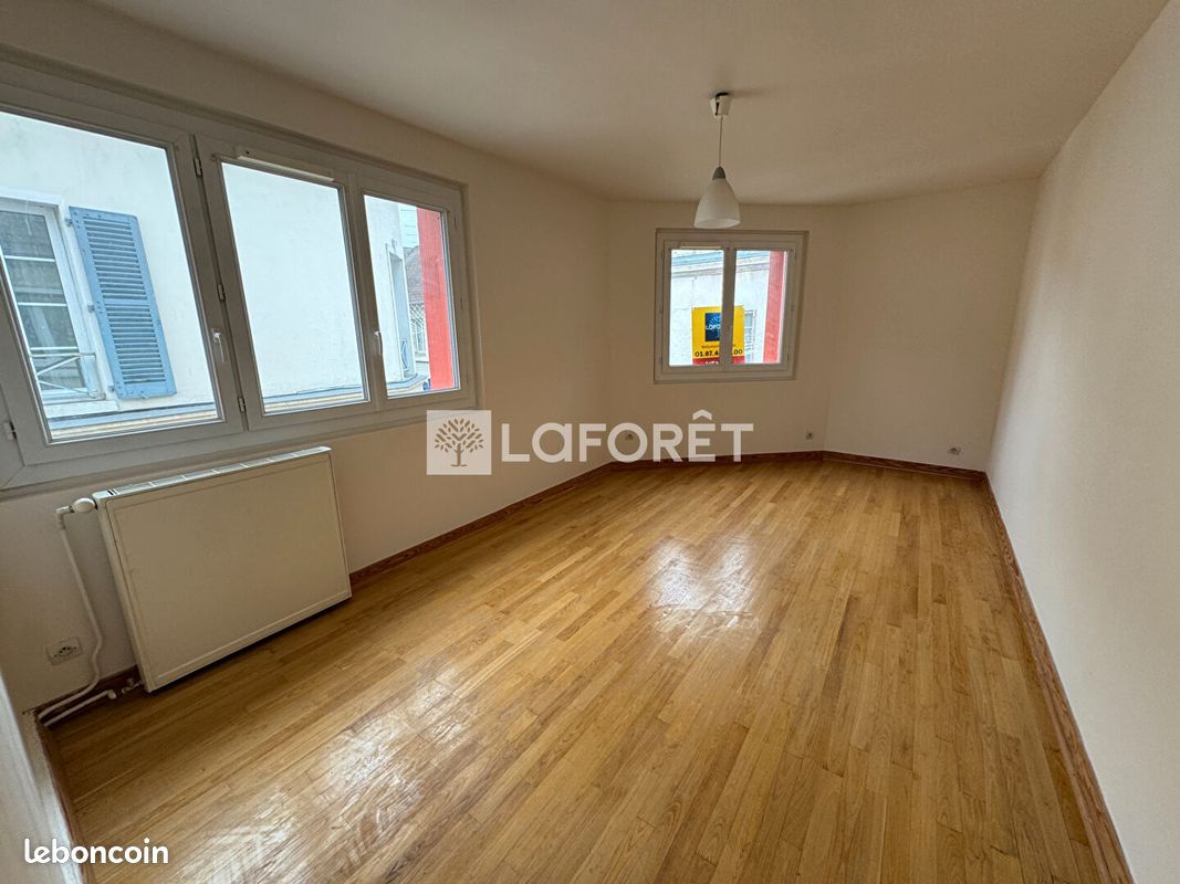 Appartement 2 pièces 47 m² · à Beaumont-sur-Oise · 47 m² · 750 €