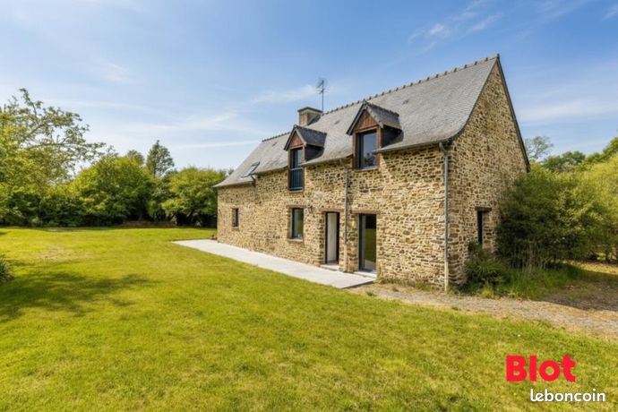 Longère 6 pièces 140 m²