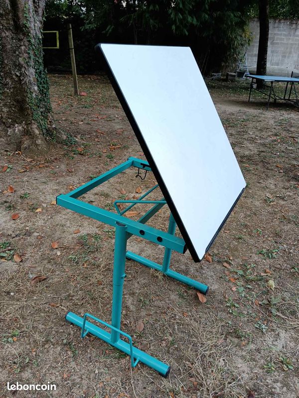 Bureau d'écolier / table à dessin inclinable (image 5)