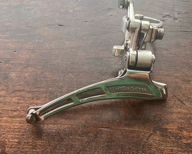 Dérailleur Avant Vintage Suntour Cyclone M1 - Années 80 - 2 Vitesses - Argent