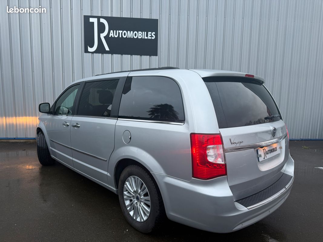 LANCIA GRAND VOYAGER 2.8 Multijet 163 Platinum (image 5)