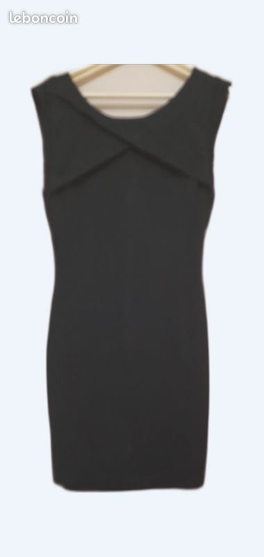Petite robe noire (image 1)