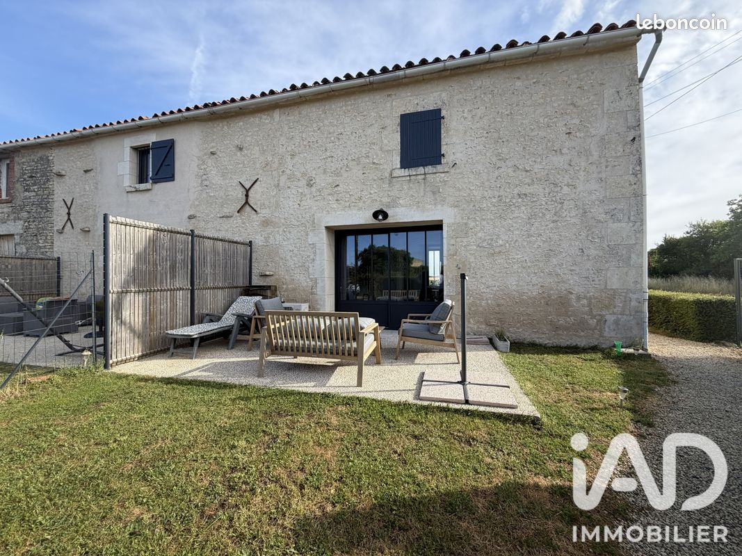 Maison 3 pièces 67 m² · à Doix lès Fontaines · 67 m² · 140 000 €