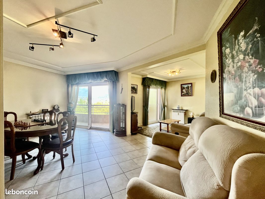 Appartement 3 pièces 79 m² · à Annecy · 79 m² · 350 000 €