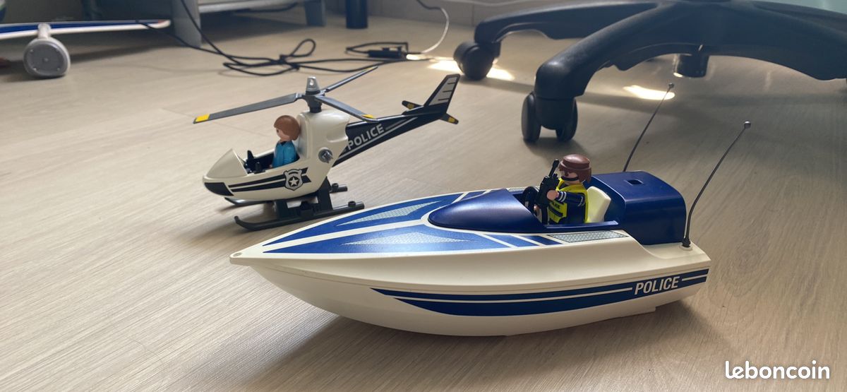 Transport police (image 1)