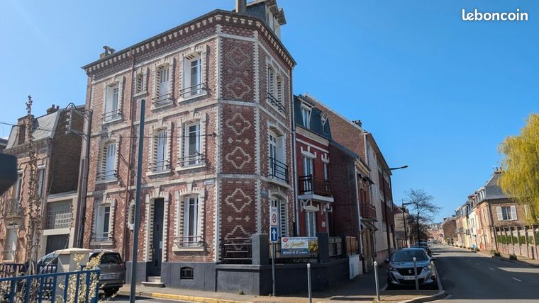 Maison de ville 10 pièces 155 m²