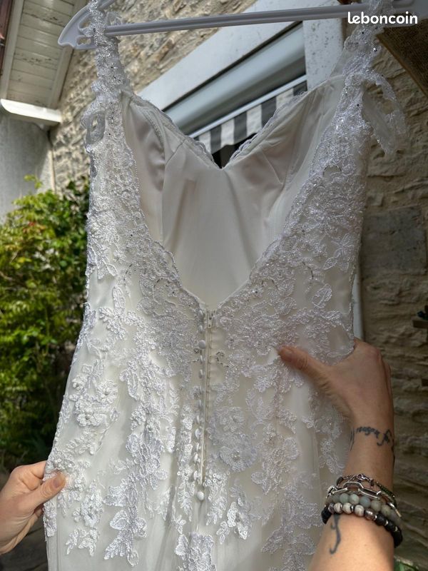 Robe de mariée coupe sirène dos nu (image 9)
