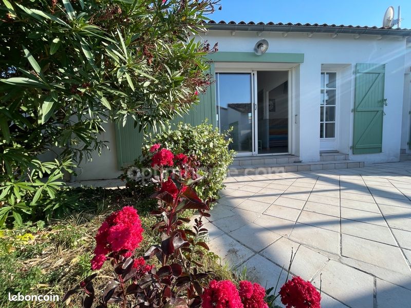 Maison 5 pièces 83 m² · à Le Bois-Plage-en-Ré · 83 m² · 590 000 €