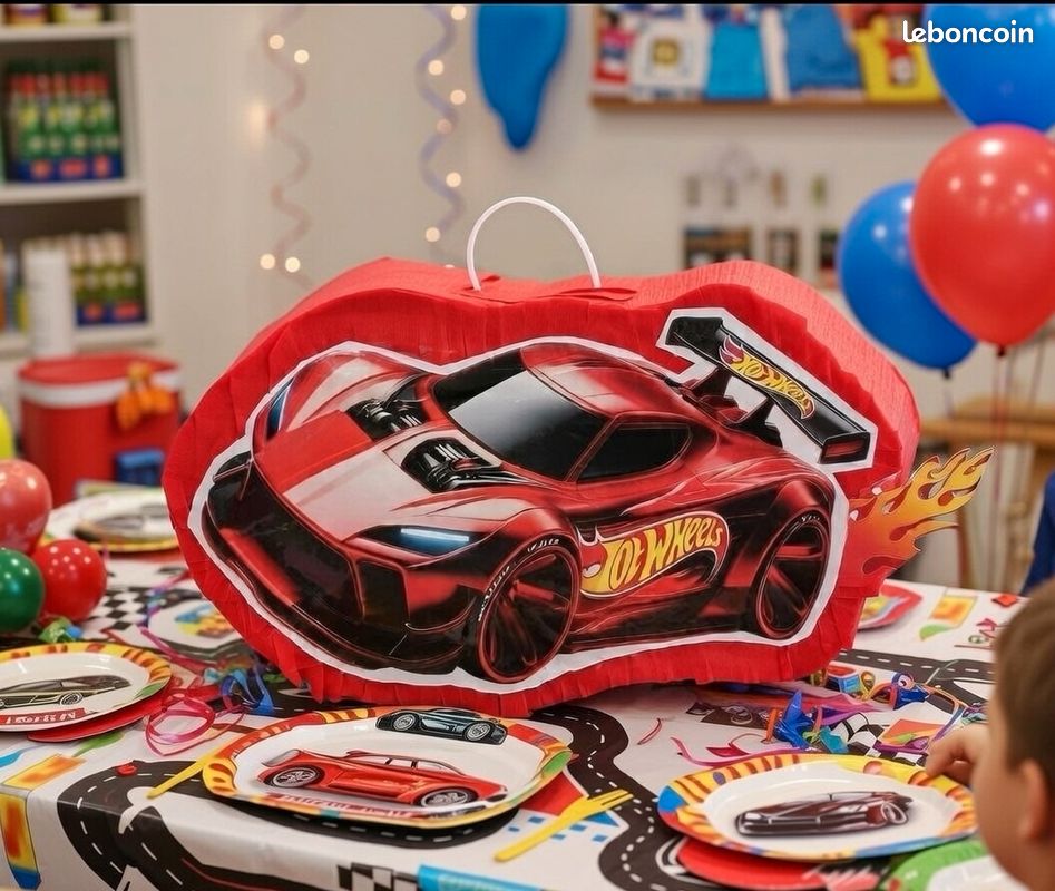 Pinata de pneu de voiture de course, drapeau à damier noir, décoration de fête à thème sport automobile, fournitures d'anniversaire pour enfants, pinata de célébration de vitesse et piste de course