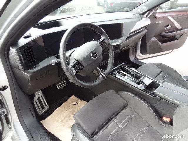 Opel ASTRA 1.5 D 130CH GS BVA8 ULTIMATE (image 10)