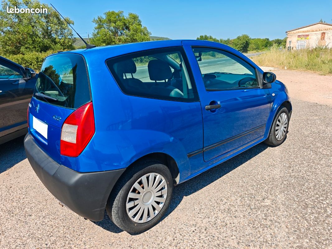 CITROËN C2 1.4i 75 CV / EMBRAYAGE NEUF / CT OK / GARANTIE (image 8)