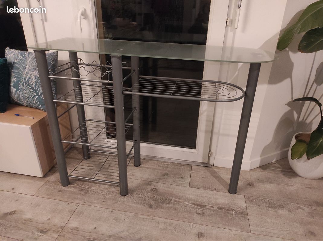 Table d'appoint (image 1)