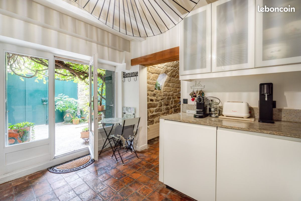 Maison 6 pièces 106 m² · à Saint-Germain-en-Laye · 106 m² · 645 000 €