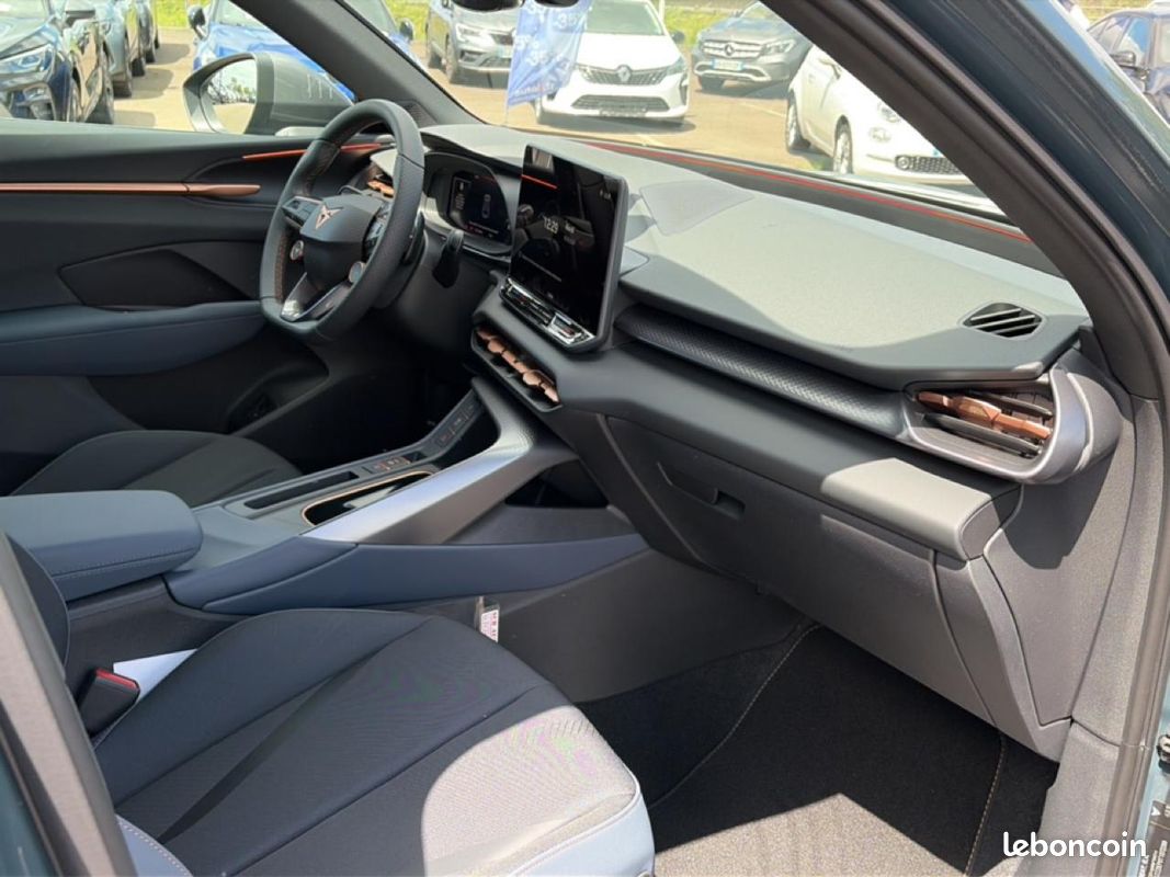CUPRA TERRAMAR 1.5 etsi hybrid 150 v dsg7 (image 11)