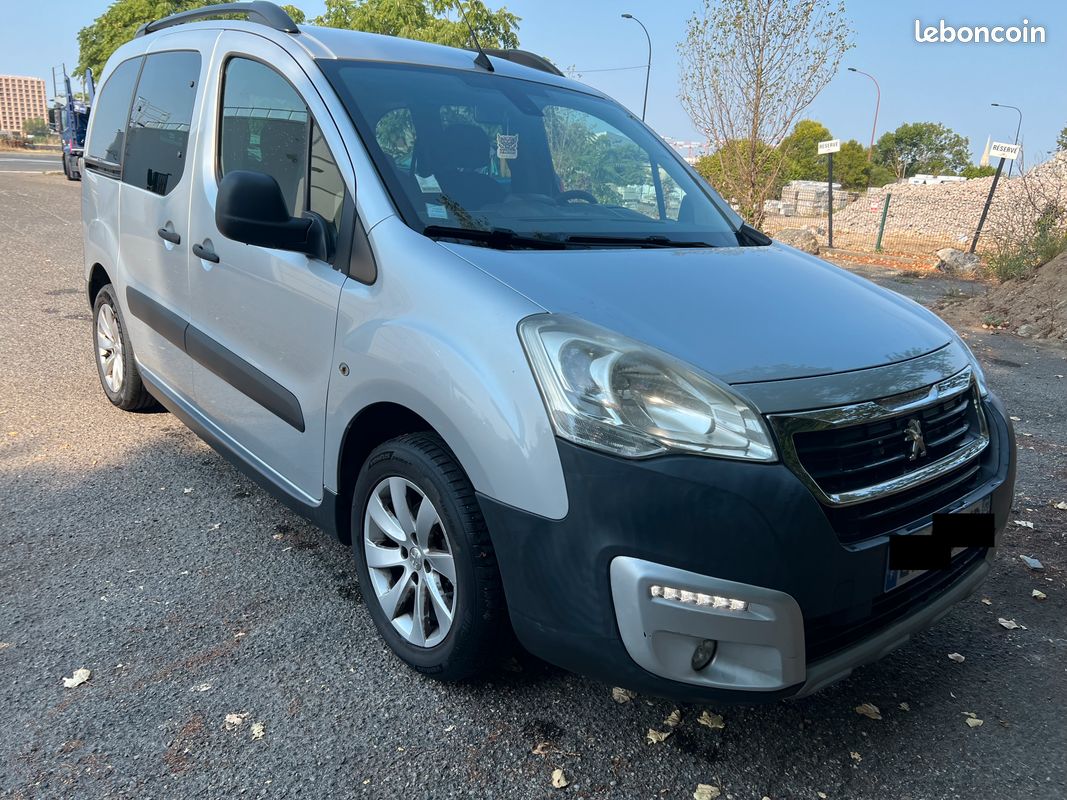 Peugeot Partner 1.6 100CH Bluehdi 2017 - Garantie 12 mois (image 1)